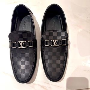 Louis Vuitton Hockenheim Moccasin Brand New💚💚